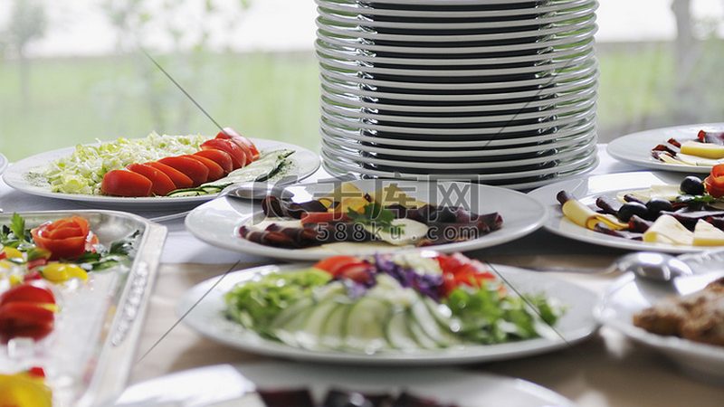 小标题：制作烘焙原料报价单的关键要素