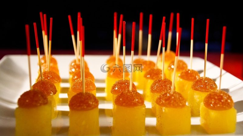 代餐小饼干，充饥还是潮流？揭秘其价格背后的秘密**